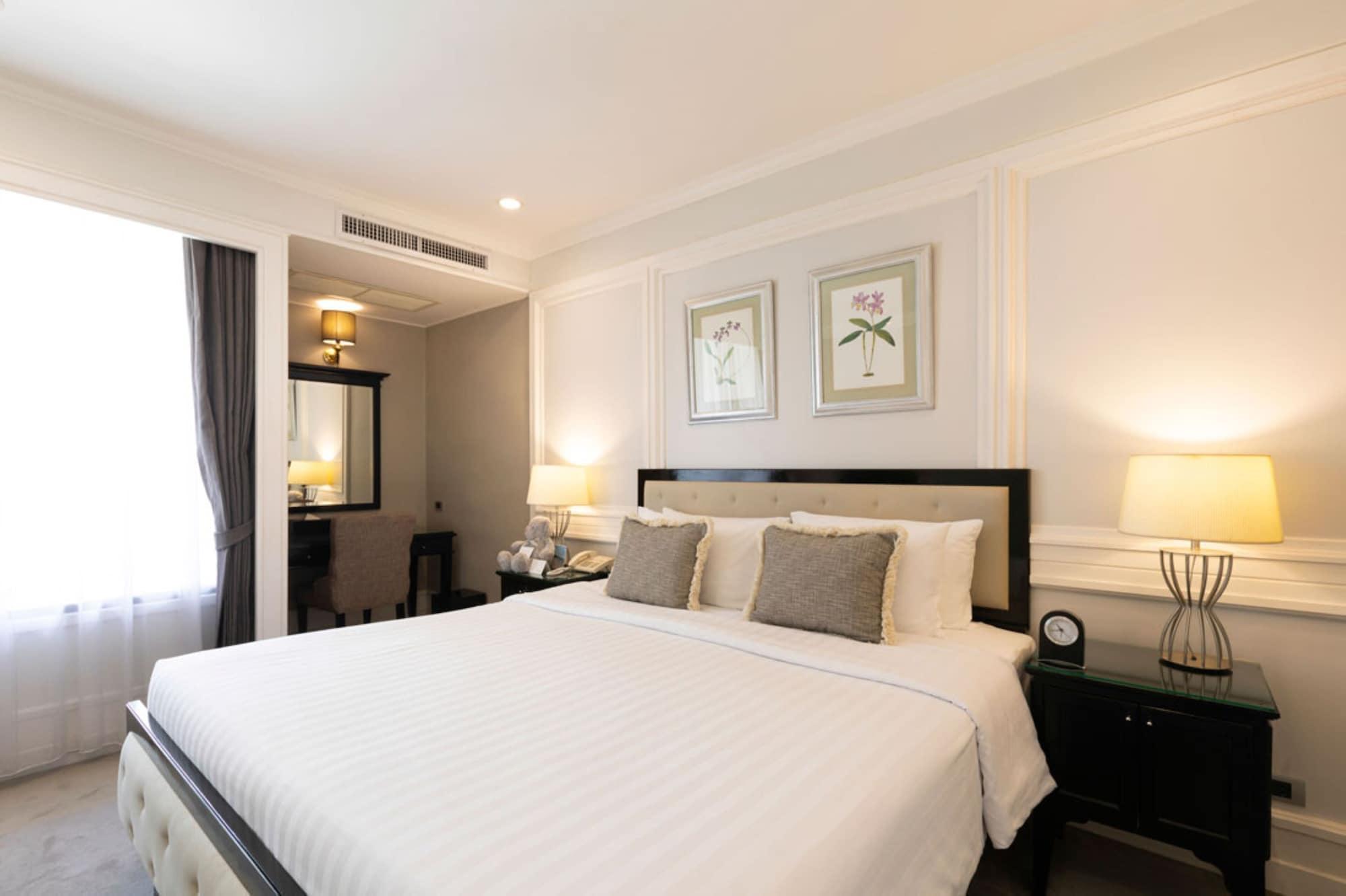 Cape House Langsuan Hotel Bangkok Ngoại thất bức ảnh